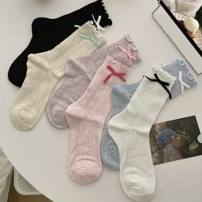Sweet lace, black fungus edge, heart-shaped hollowed-out candies, colorful bows, thin short socks, JK Lolita mid-thigh-high socks for women