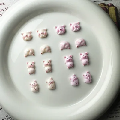 إكسسوارات أظافر الخنزير الكرتونية لطيفة وجميلة وبنات. 