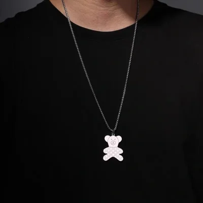 Factory direct sales titanium steel necklace, bear pendant, trendy autumn and winter, niche design sense, fashionable and individual sweater chain