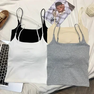 A sexy pure cotton halter top for women with adjustable shoulder straps and fixed coasters. It can be worn as an inner layer or an outer layer to make you look slimmer