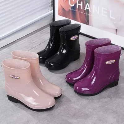 أحذية مطر سميكة مريحة منخفضة القمة، أحذية مطاطية مائية لجميع المواسم، نعال نسائية شتوية عالية الجودة مضادة للانزلاق