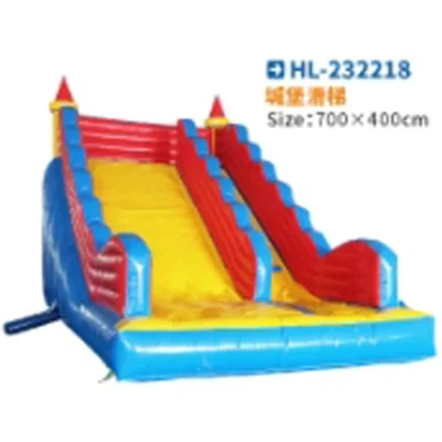 زحليقة قابلة للنفخ صغيرة شعبية جديدة في الهواء الطلق، قلعة، ترامبولين مائي، قلعة لعب، معدات تسلية للأطفال في المنطقة ذات المناظر الطبيعية الخلابة، زلاجة كبيرة قابلة للنفخ