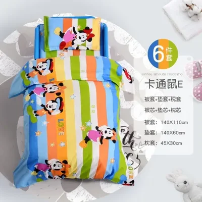 طقم لحاف رياض اطفال ثلاث قطع من القطن الخالص وطقم سرير اطفال ست قطع وقيلولة طفل وسرير حضانة