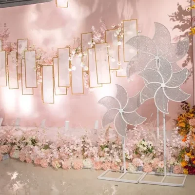 دعائم زفاف بخلفية نهر الحب الجديد، مستلزمات الزفاف، زخارف معلقة، زخارف سقف الفندق الكريستالية