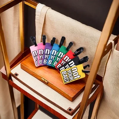 13-piece makeup brush set, wood-handled makeup brushes, professional-grade cosmetic brushes, complete beauty tools, portable essential makeup items