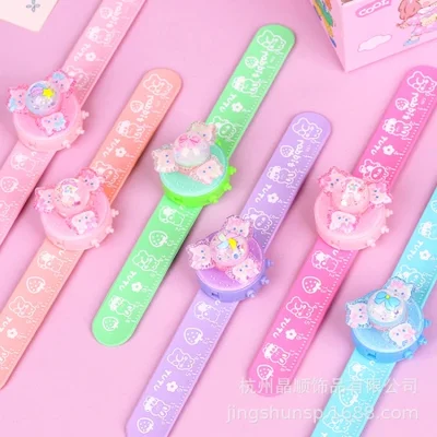 ساعة إلكترونية على شكل قطة وامضة كرتونية، سوار حلقة بابا للأطفال مغمور بالزيت المتدفق والرمال المتدفقة، هدية ساعة إلكترونية للأطفال