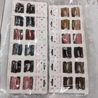 A popular and trendy Korean version, a classic and fashionable Korean version, 4 cm maca color Korean version, 11 colors, a popular and trendy small claw