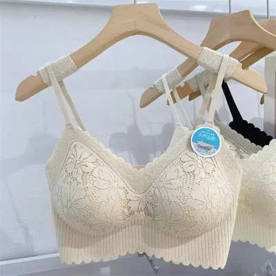 011# Export to the Middle East and Africa Women's Seamless Bra, Women's lace backrest beauty one-piece bra, comfortable, breathable and chor-hugging QNI