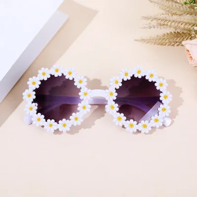 Daisy-shaped children's sunglasses, cute baby trendy sunglasses, UV-protective flower party glasses for boys and girls