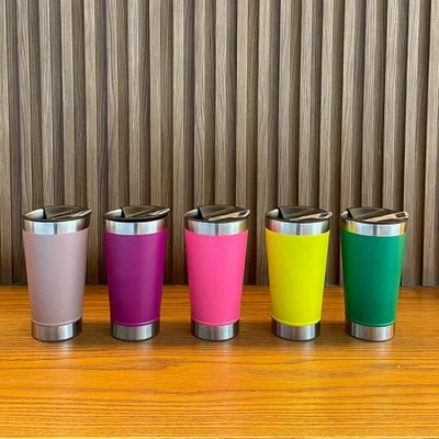 كوب سيارة سميك بسيط، كوب ماء بارد، فتاحة زجاجات، كوب معزول، كوب ماء للسيارة، كوب بيرة من الفولاذ المقاوم للصدأ 16oz