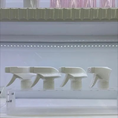 Wholesale hand-held plastic cleaner spray heads, dilution ratio bottles, spray heads