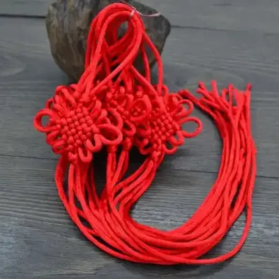 العقدة الصينية 6-8 المعلقات شرابة العقدة الصينية الصغيرة متوفرة في جميع سلاسل الألوان