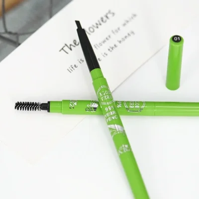 قلم الحواجب المنعش بالصبار من ABZ يصور بدقة ويخلق مظهر مكياج حواجب ثلاثي الأبعاد دون عناء.