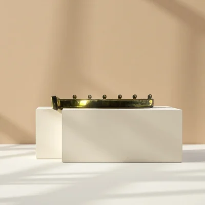 أنبوب بيضاوي الشكل مربع مائل بـ 6 خرزات مضادة للانزلاق ومقاومة للاهتراء ومتينة لملحقات المعدات الرياضية